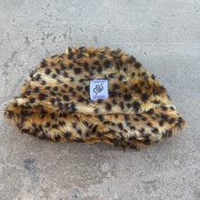 Load image into Gallery viewer, Fashionable Fluffy Tiger Bucket Hat
