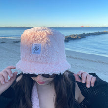 Load image into Gallery viewer, Fashionable Fluffy Pink candy Bucket Hat
