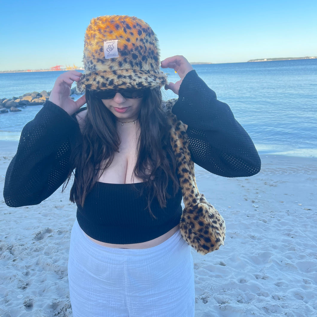 Fashionable Fluffy Tiger Bucket Hat